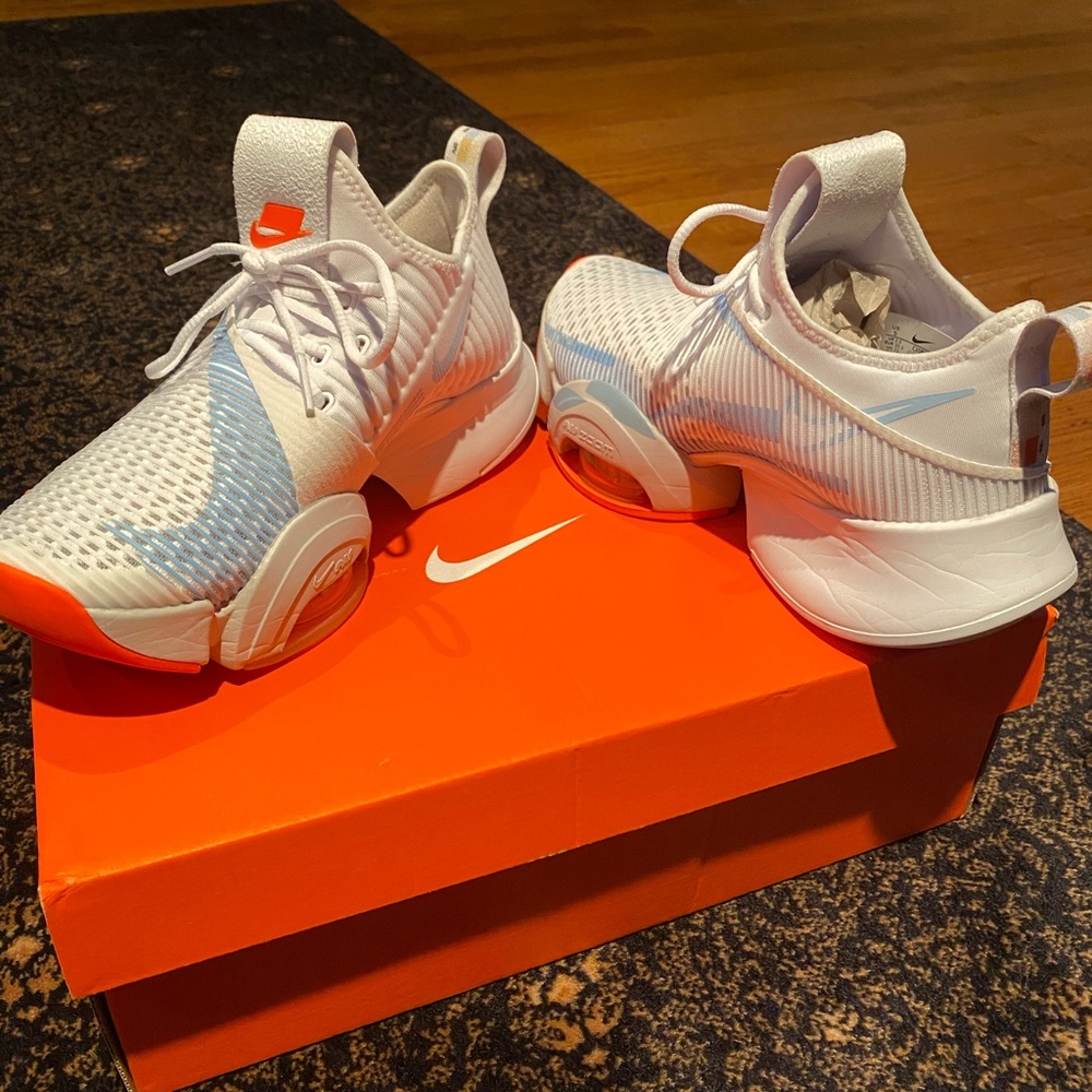 nike air zoom superreps women’s size 5